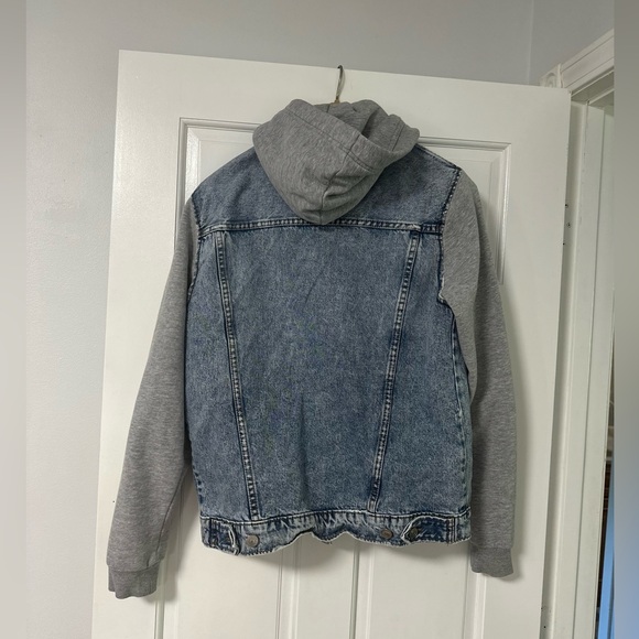H&M “Divided” Gray/Blue Jean Jacket Unisex Adults Size Medium - Picture 7 of 10